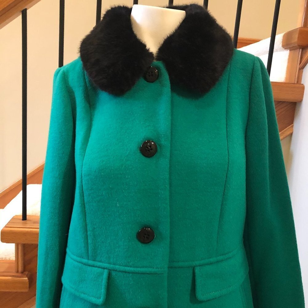 Talbots Petites Lined Cozy Wool Coat w Detachable Faux Fur Collar Green Sz 8P - Picture 3 of 11